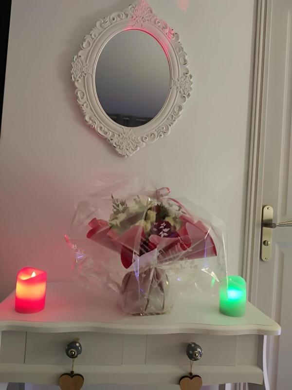 Ecrin D' Amour Suite Romantique Avec Jacuzzi Castels Exterior photo